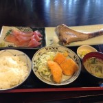 富山で魚を食べるなら市場亭の昼ランチがヤバい（美味くて安くて多い）！！